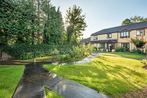 Photo 15- click for photo gallery